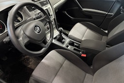 punainen Volkswagen Golf 2015 kuva 3.