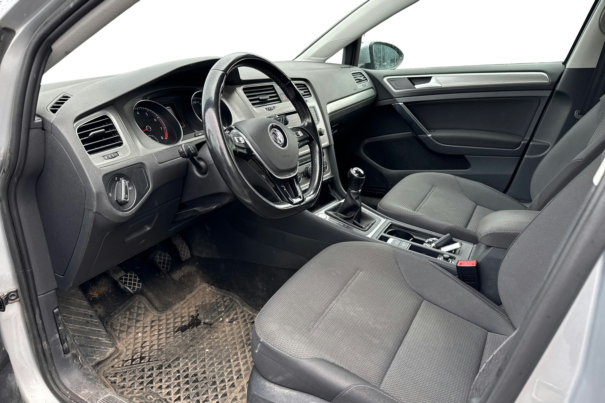 met. hopea Volkswagen Golf 2015 kuva 3.