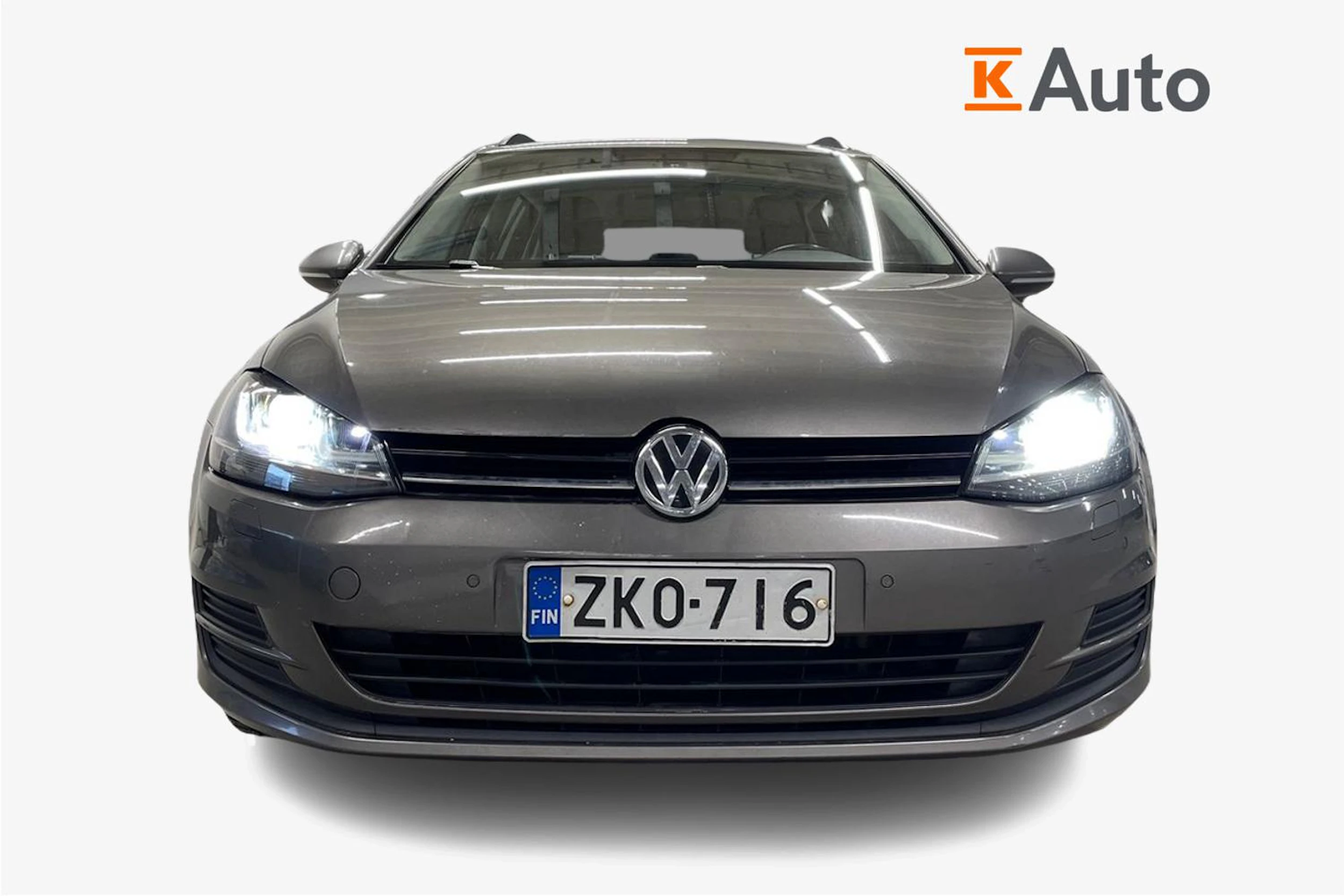 harmaa Volkswagen Golf 2015 kuva 4.