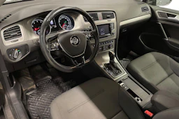 harmaa Volkswagen Golf 2015 kuva 6.
