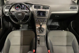 harmaa Volkswagen Golf 2015 kuva 7.