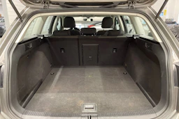 harmaa Volkswagen Golf 2015 kuva 12.