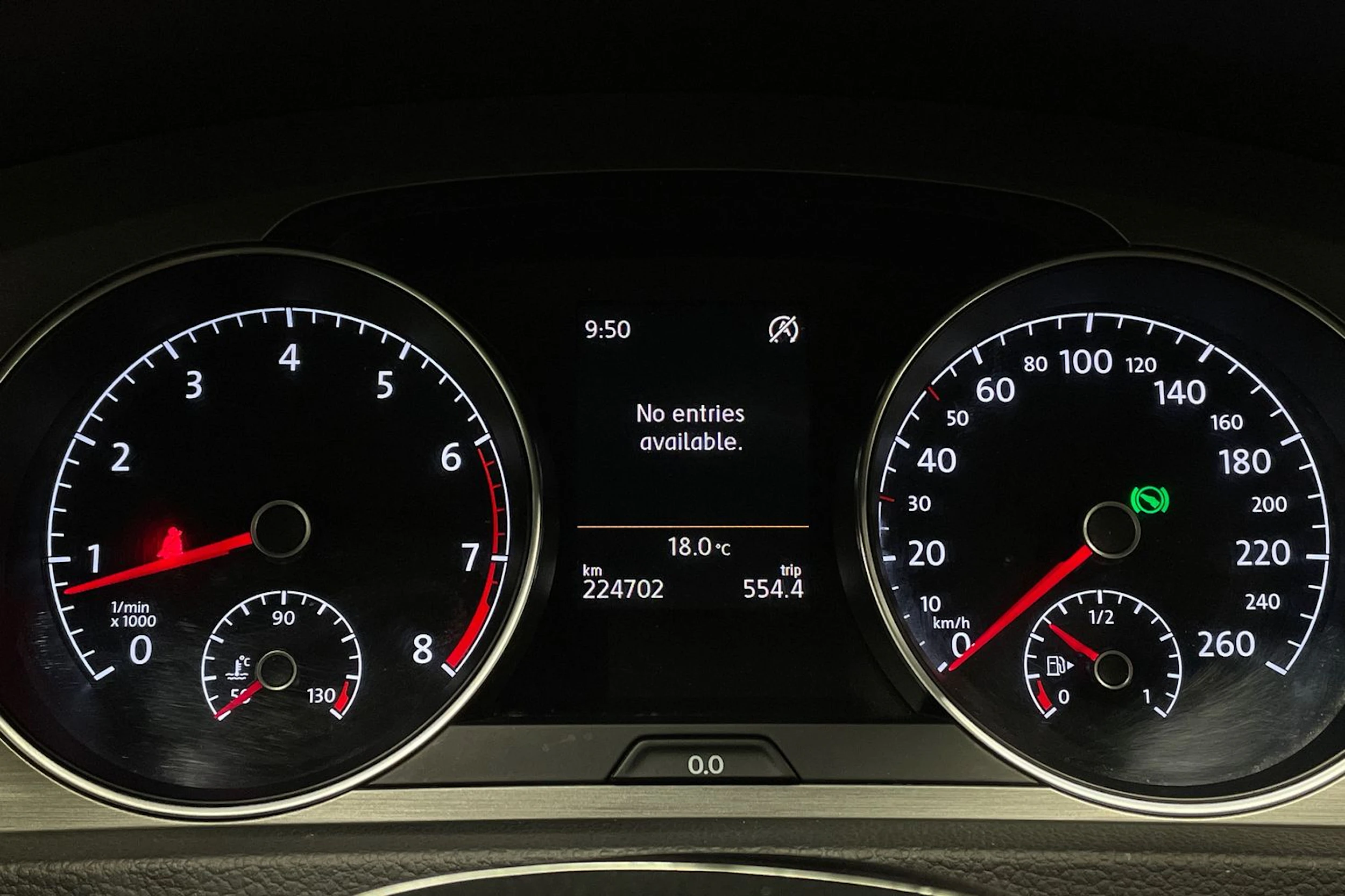 harmaa Volkswagen Golf 2015 kuva 13.