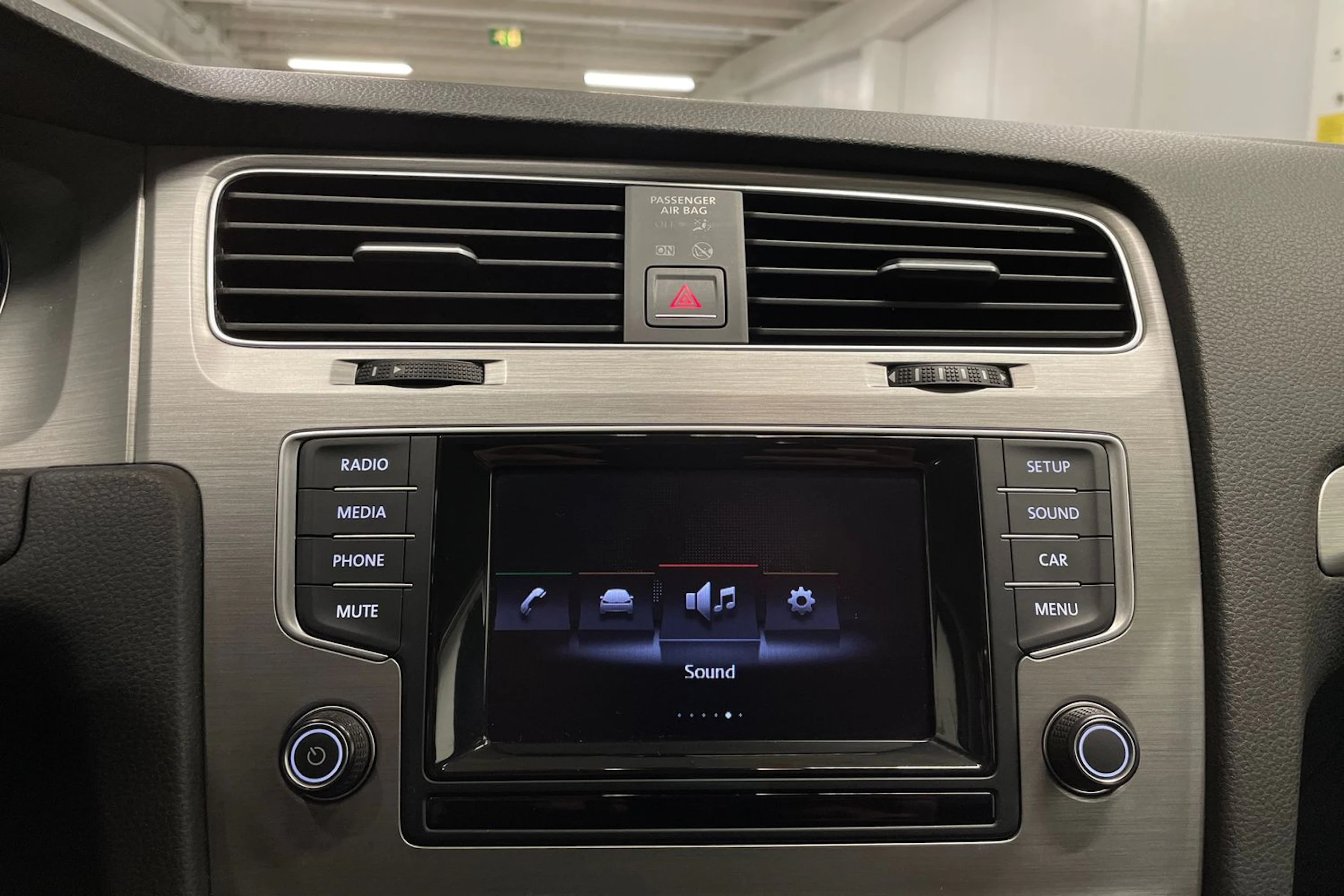 harmaa Volkswagen Golf 2015 kuva 15.