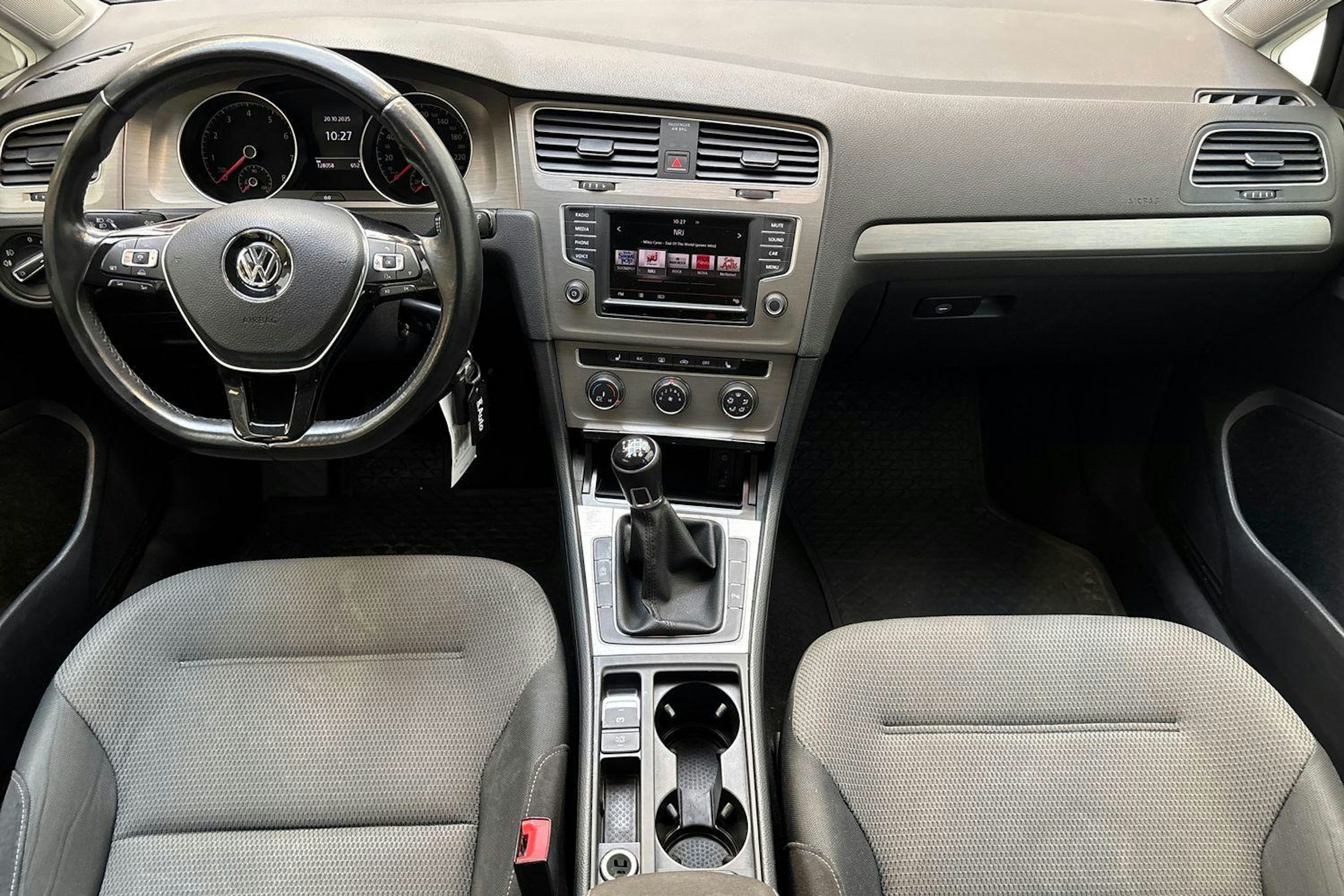 hopea Volkswagen Golf 2016 kuva 9.