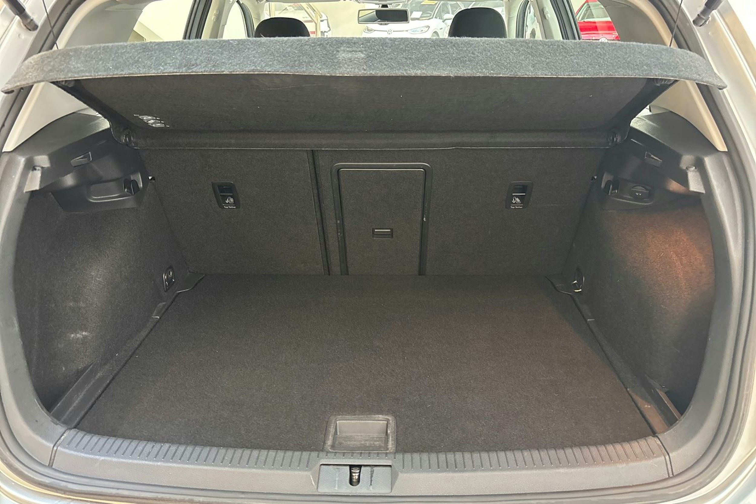 hopea Volkswagen Golf 2016 kuva 14.
