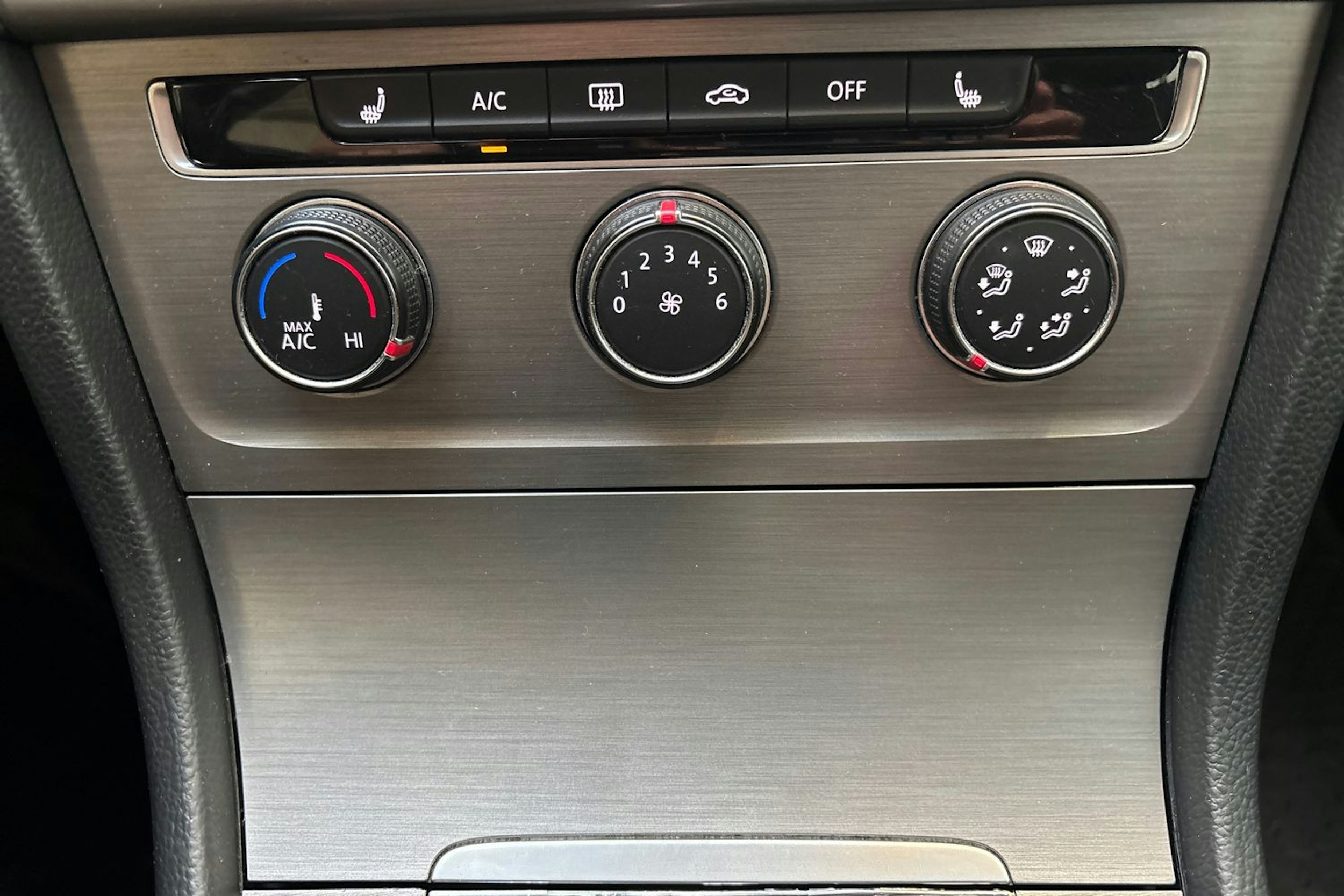 hopea Volkswagen Golf 2016 kuva 19.