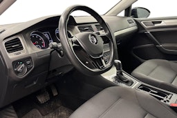 sininen Volkswagen Golf 2016 kuva 3.