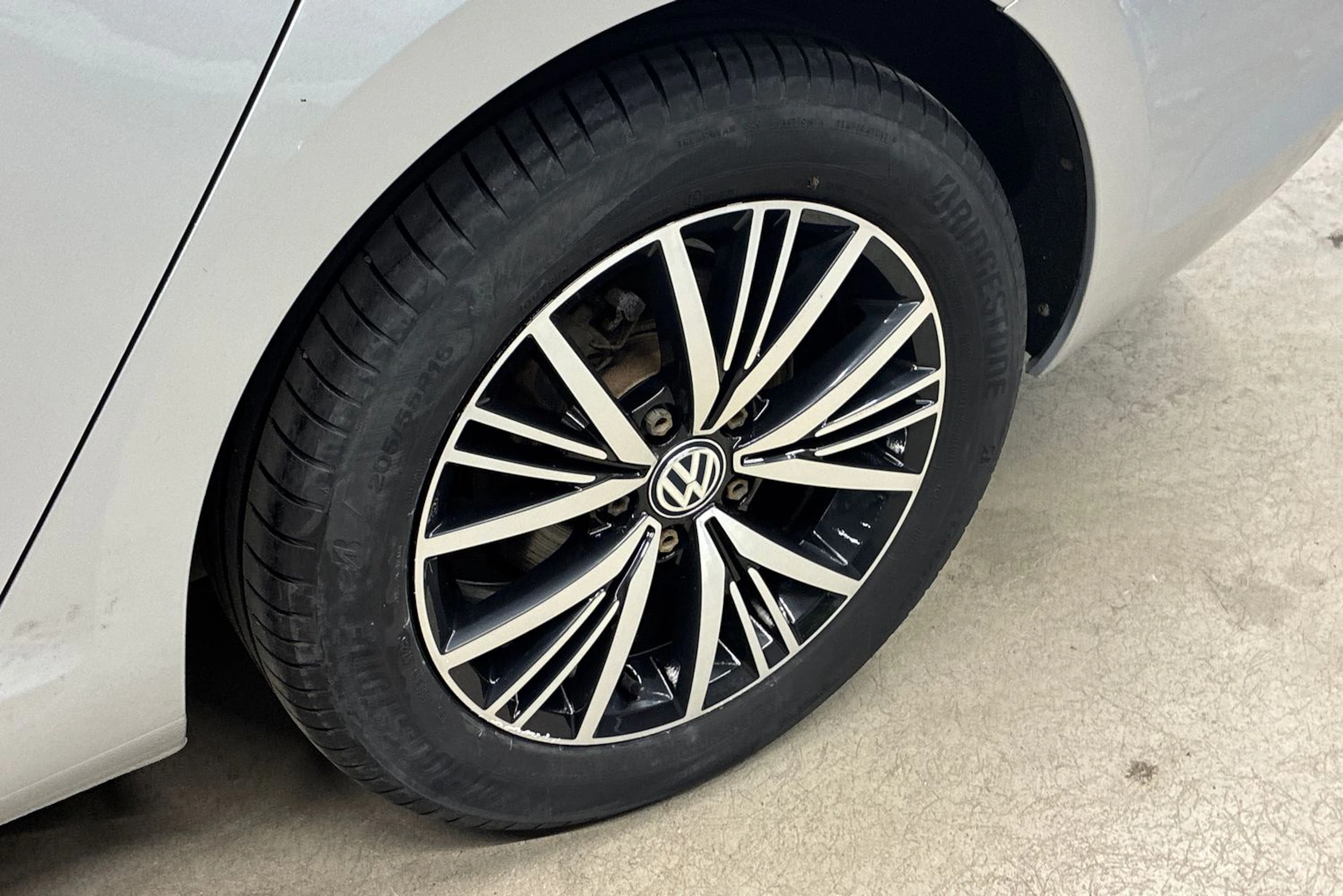 hopea Volkswagen Golf 2016 kuva 10.