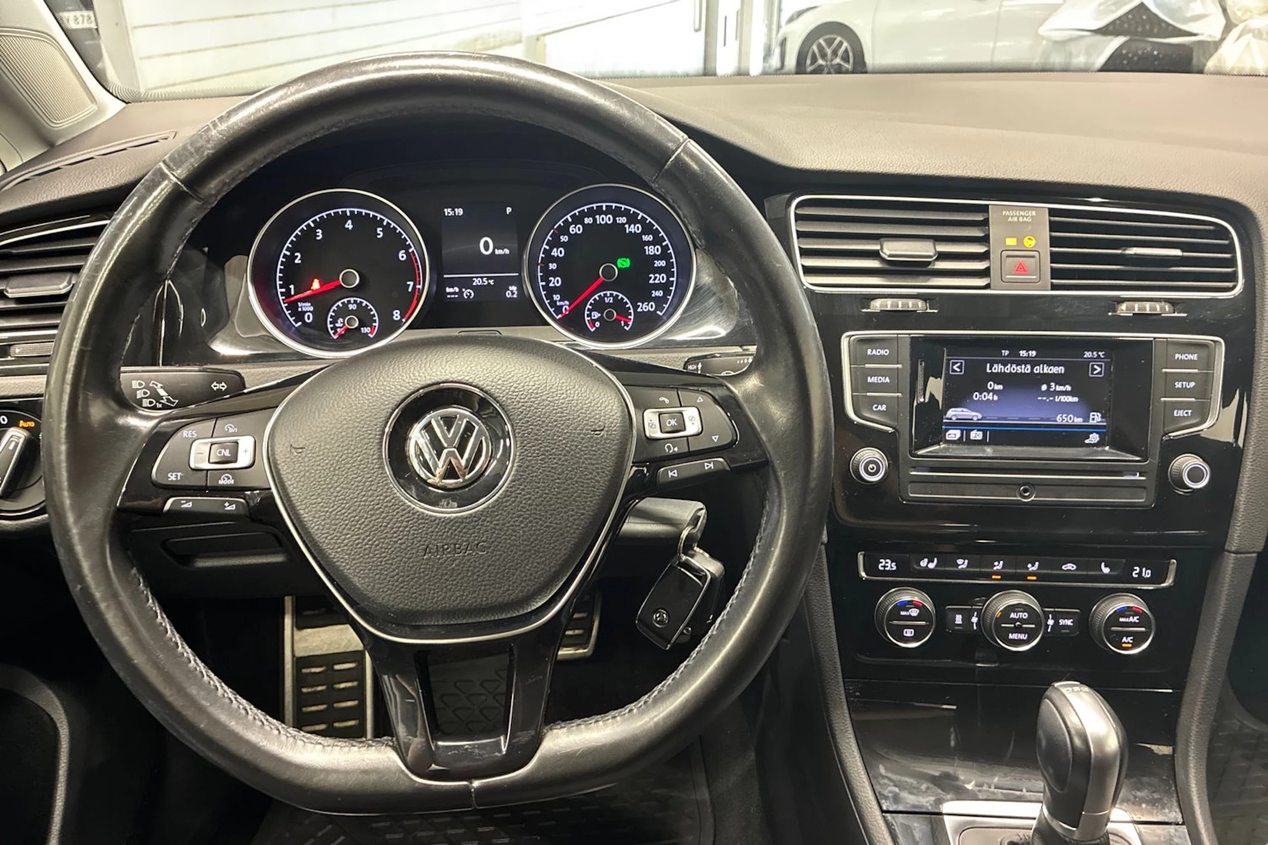 hopea Volkswagen Golf 2016 kuva 11.