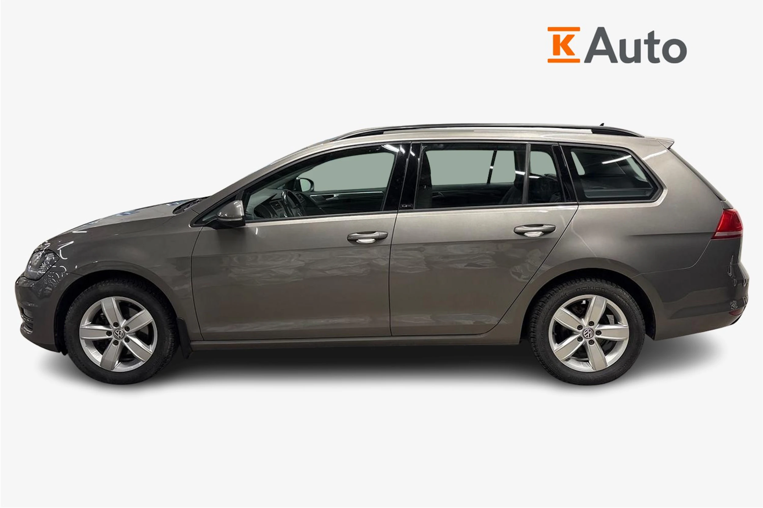 harmaa Volkswagen Golf 2017 kuva 7.