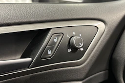 harmaa Volkswagen Golf 2017 kuva 20.