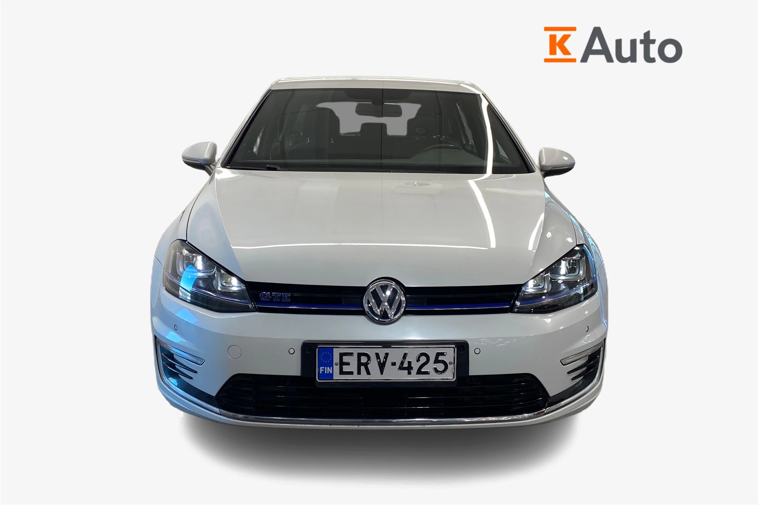 valkoinen Volkswagen Golf 2016 kuva 4.