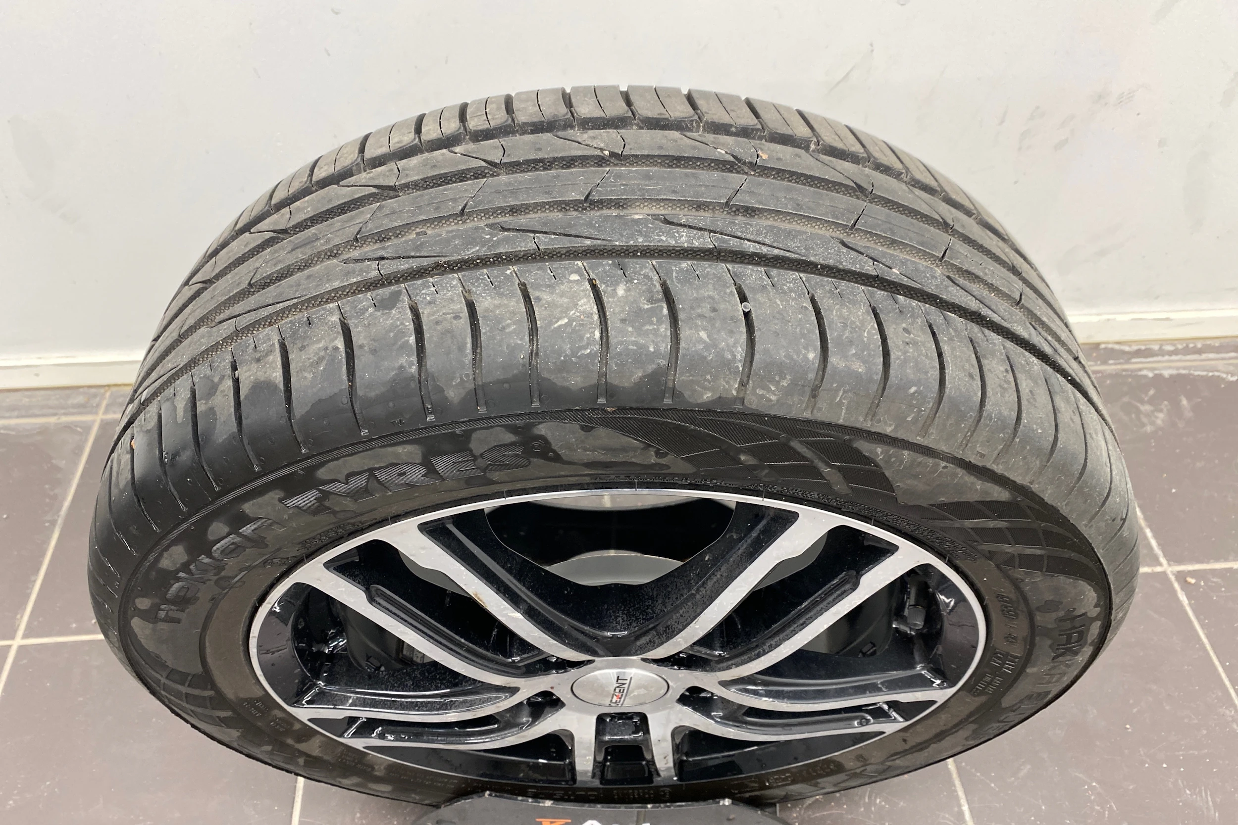 valkoinen Volkswagen Golf 2016 kuva 17.