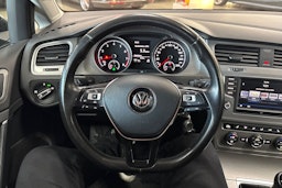 Harmaa Volkswagen GOLF 2016 kuva 14.