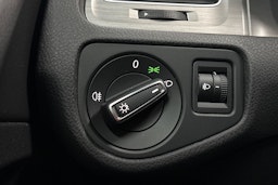 Harmaa Volkswagen GOLF 2016 kuva 24.