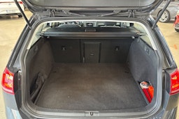 Harmaa Volkswagen GOLF 2016 kuva 27.