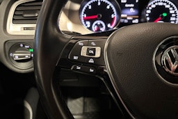 Valkoinen Volkswagen GOLF 2016 kuva 20.