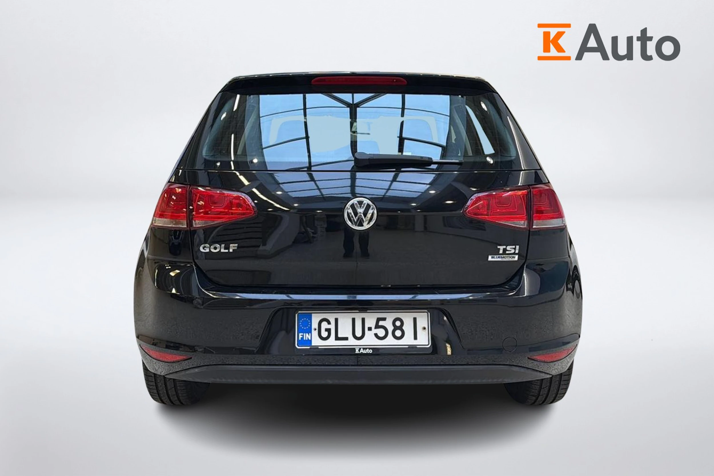 musta Volkswagen Golf 2016 kuva 4.