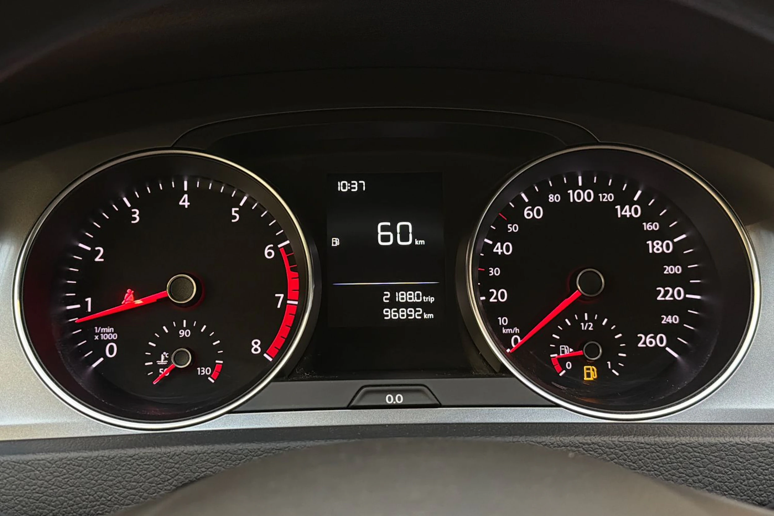musta Volkswagen Golf 2016 kuva 16.