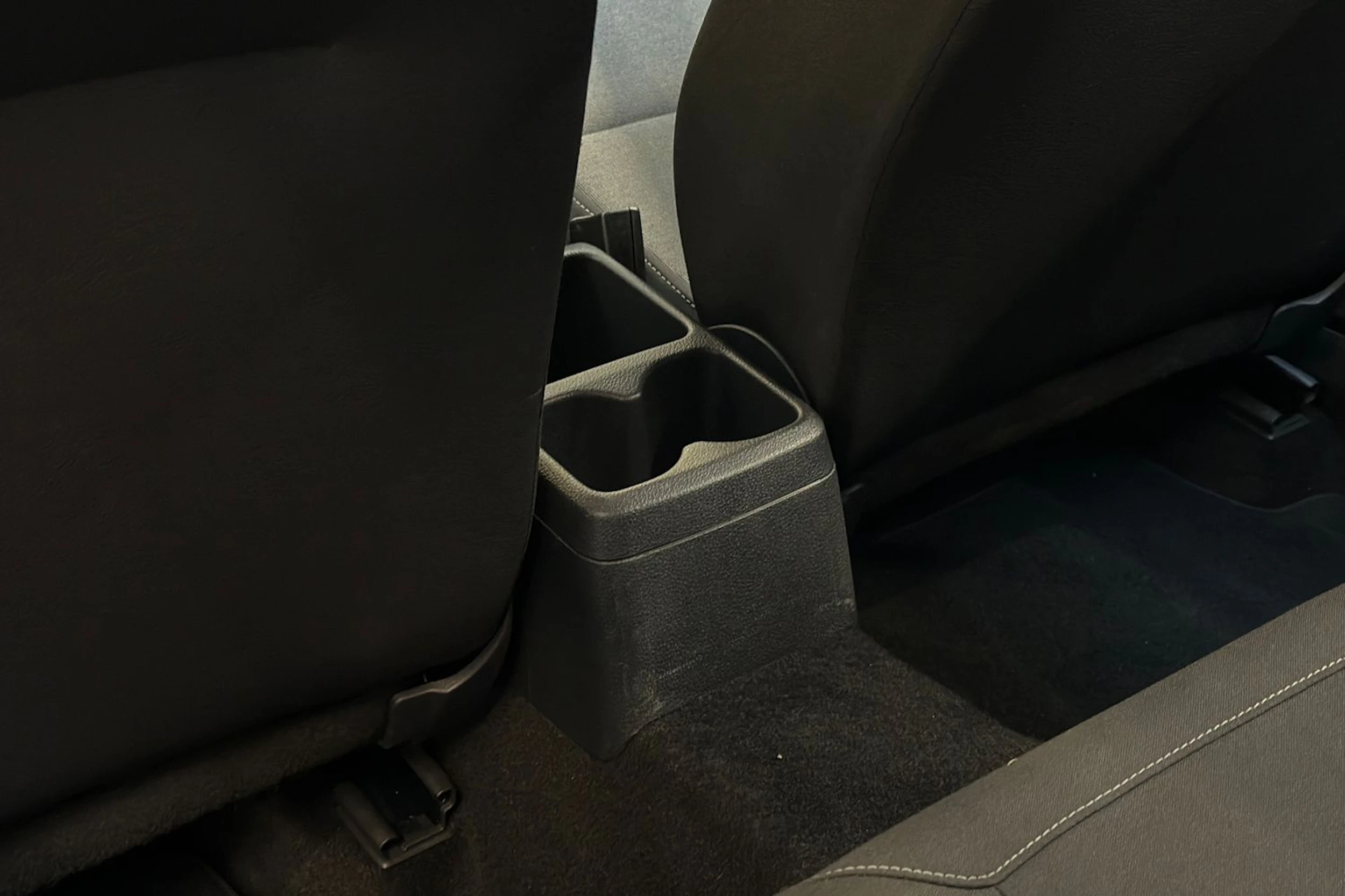 musta Volkswagen Golf 2016 kuva 23.