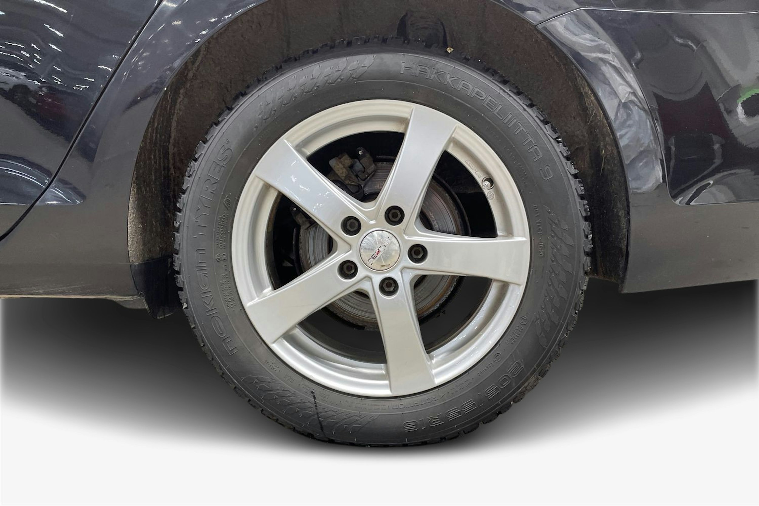 musta Volkswagen Golf 2016 kuva 11.