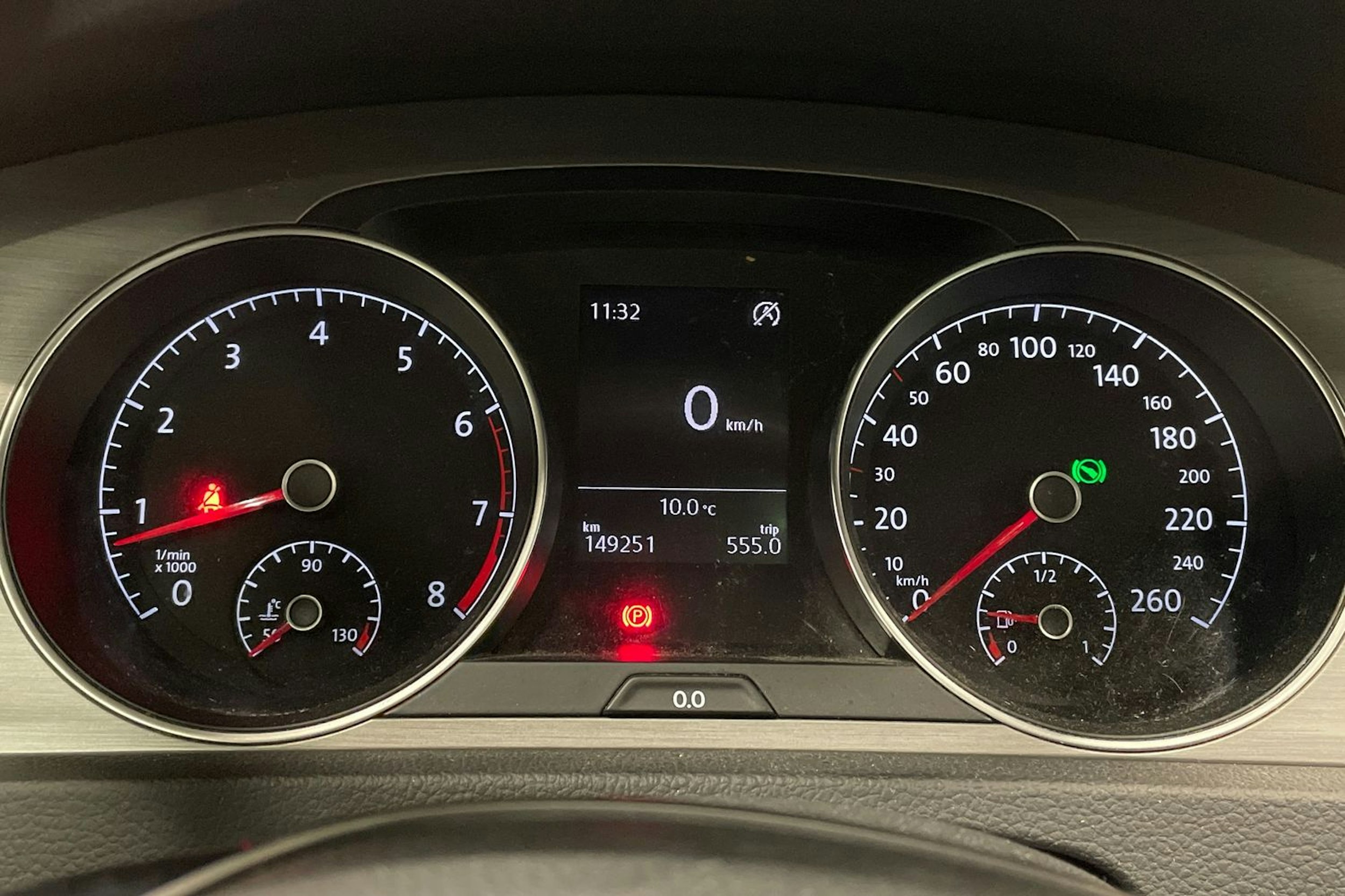 musta Volkswagen Golf 2016 kuva 16.