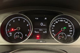 musta Volkswagen Golf 2016 kuva 16.