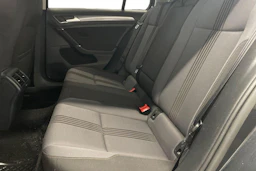 Harmaa Volkswagen GOLF 2016 kuva 8.