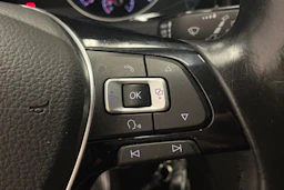 Harmaa Volkswagen GOLF 2016 kuva 15.