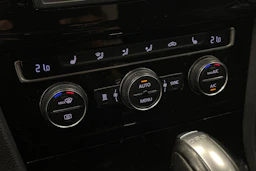 Harmaa Volkswagen GOLF 2016 kuva 17.