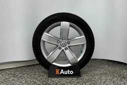 punainen Volkswagen Golf 2017 kuva 13.