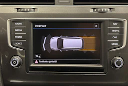punainen Volkswagen Golf 2017 kuva 29.