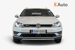valkoinen Volkswagen Golf 2016 kuva 4.