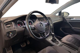 valkoinen Volkswagen Golf 2016 kuva 6.