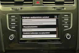 valkoinen Volkswagen Golf 2016 kuva 19.