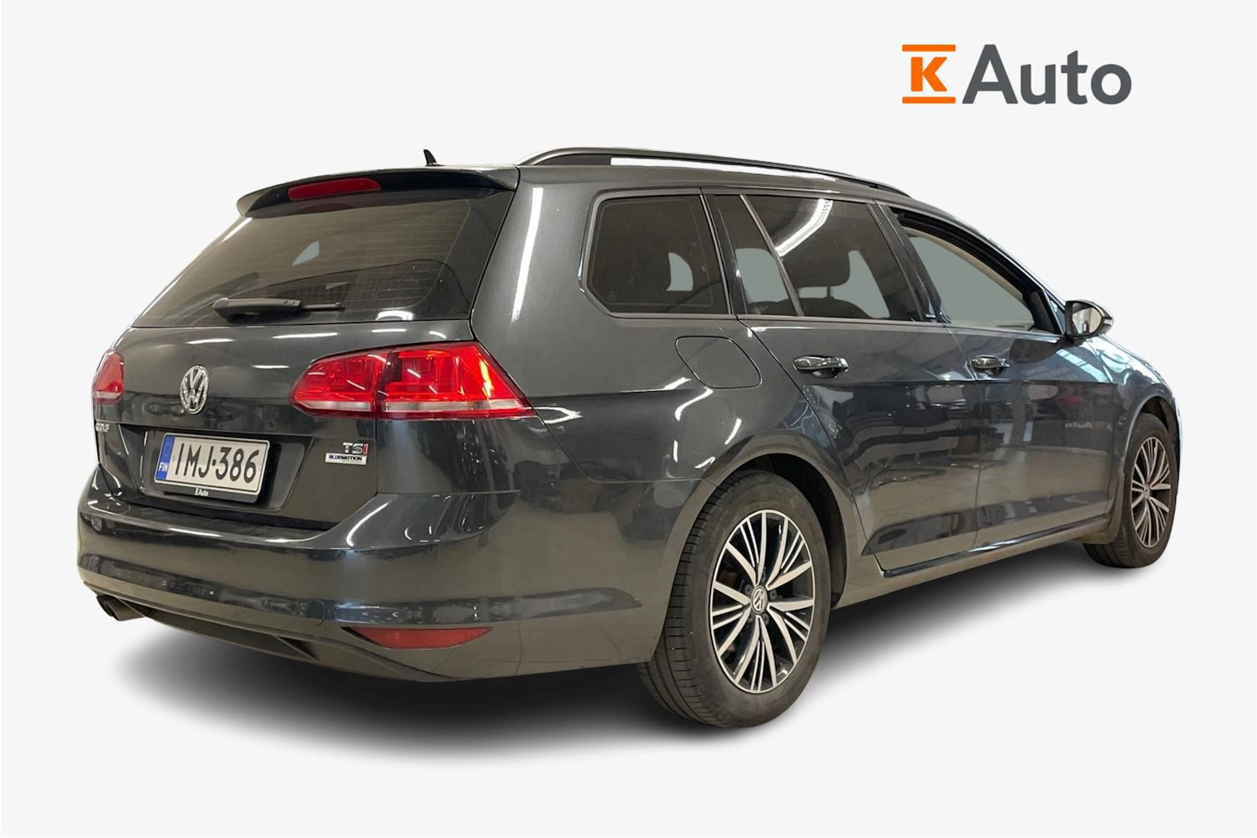 harmaa Volkswagen Golf 2016 kuva 2.