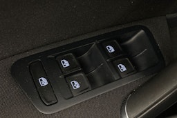 Harmaa Volkswagen GOLF 2016 kuva 14.
