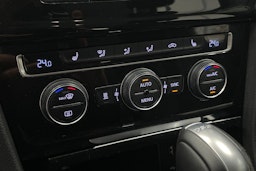 Harmaa Volkswagen GOLF 2016 kuva 18.