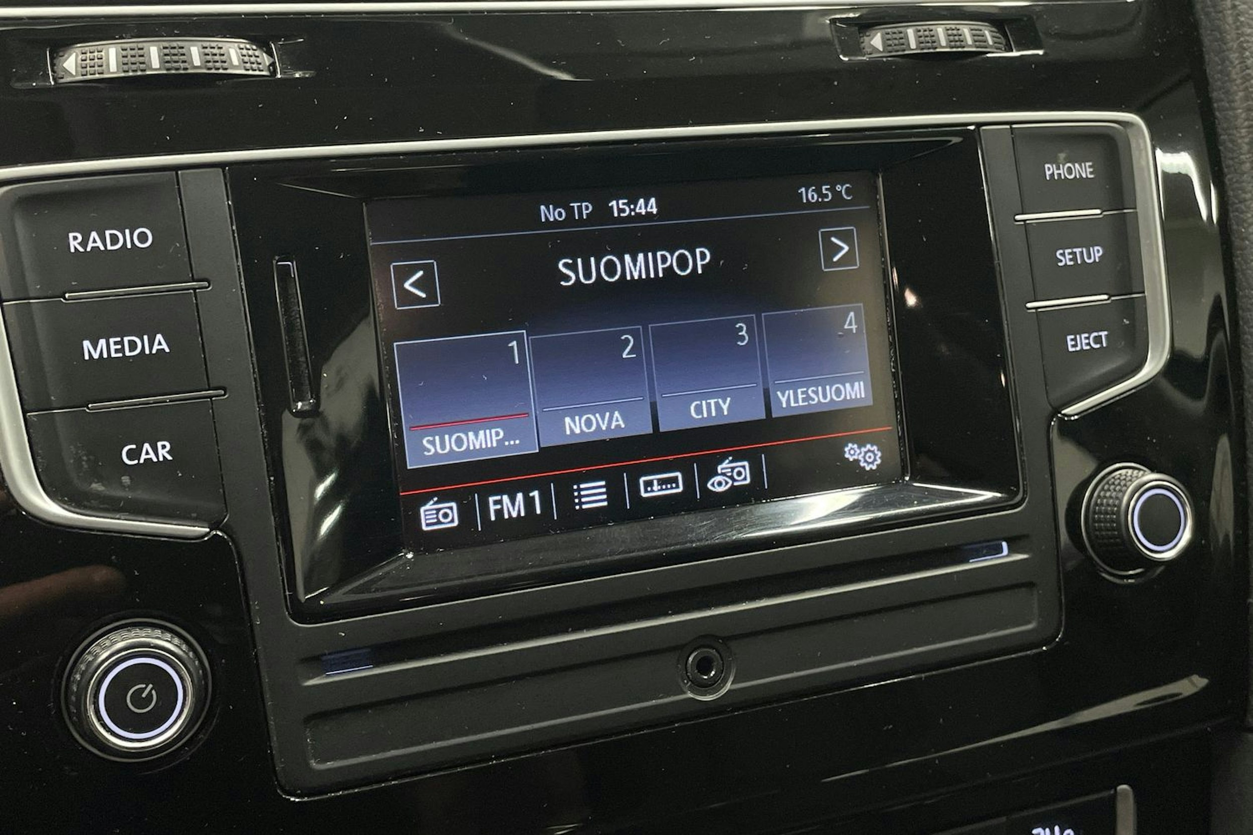 Harmaa Volkswagen GOLF 2016 kuva 19.