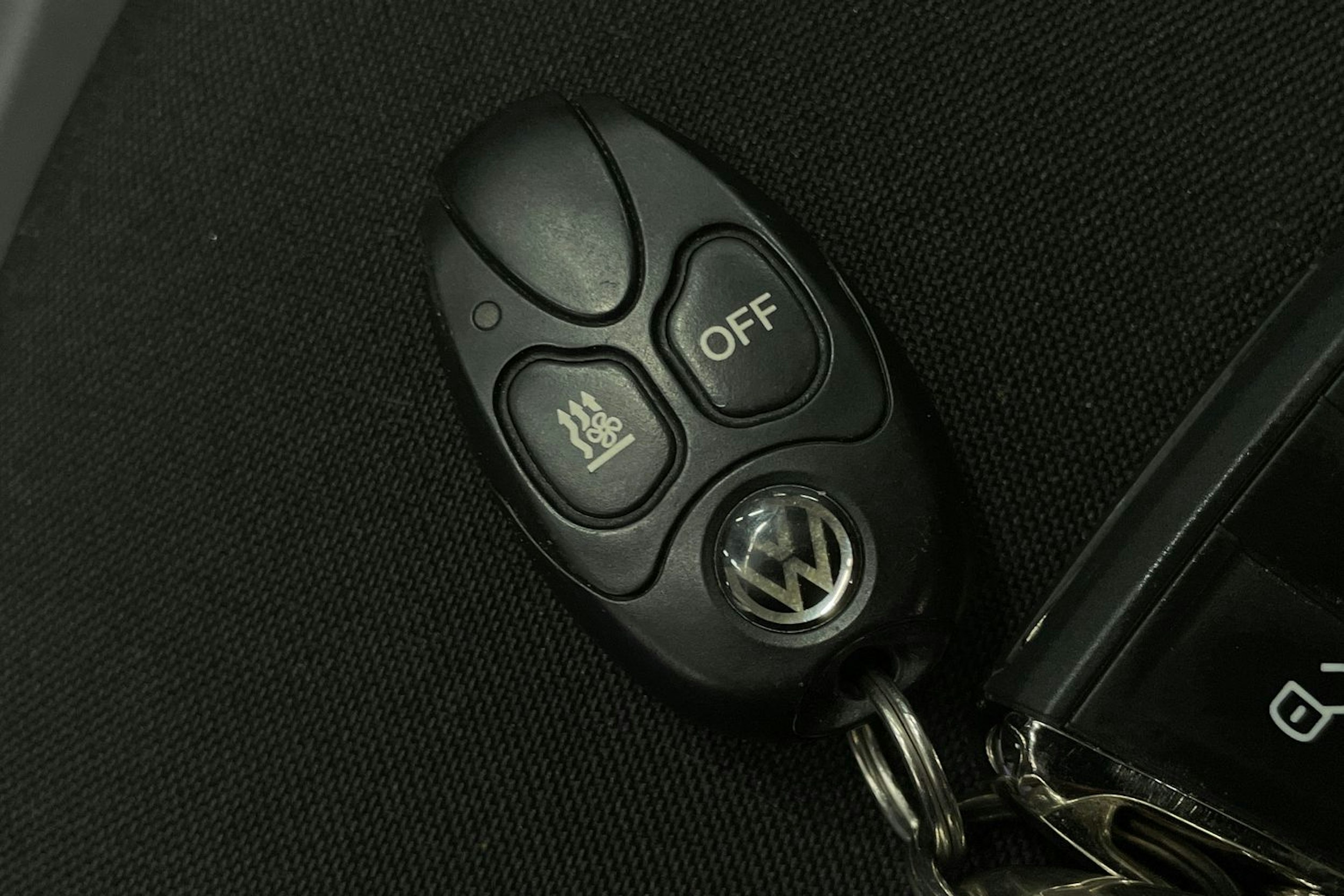Harmaa Volkswagen GOLF 2016 kuva 20.
