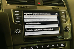 Punainen Volkswagen GOLF 2016 kuva 21.