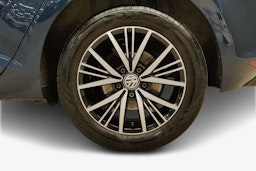 Sininen Volkswagen GOLF 2016 kuva 11.