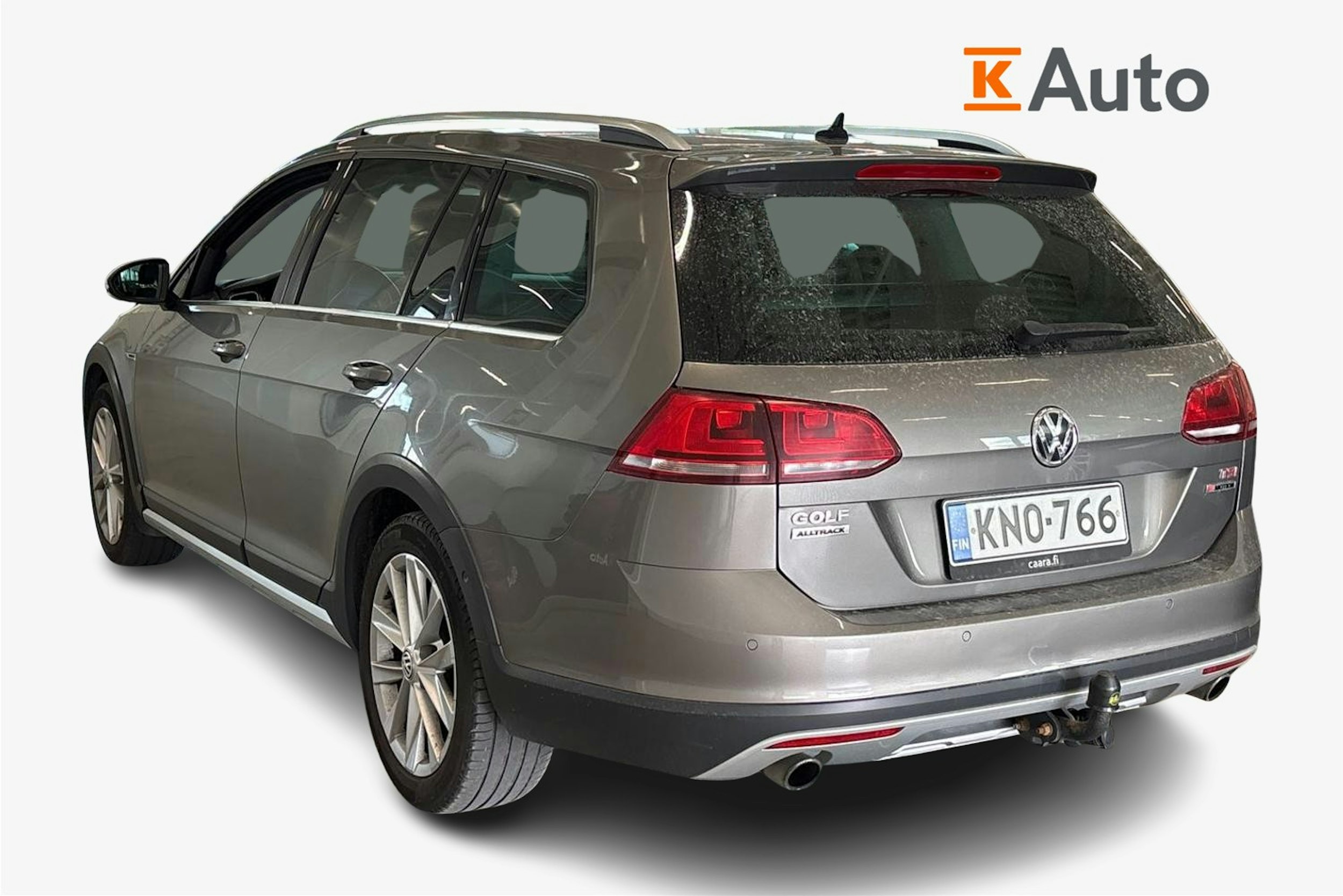 harmaa Volkswagen Golf 2016 kuva 2.