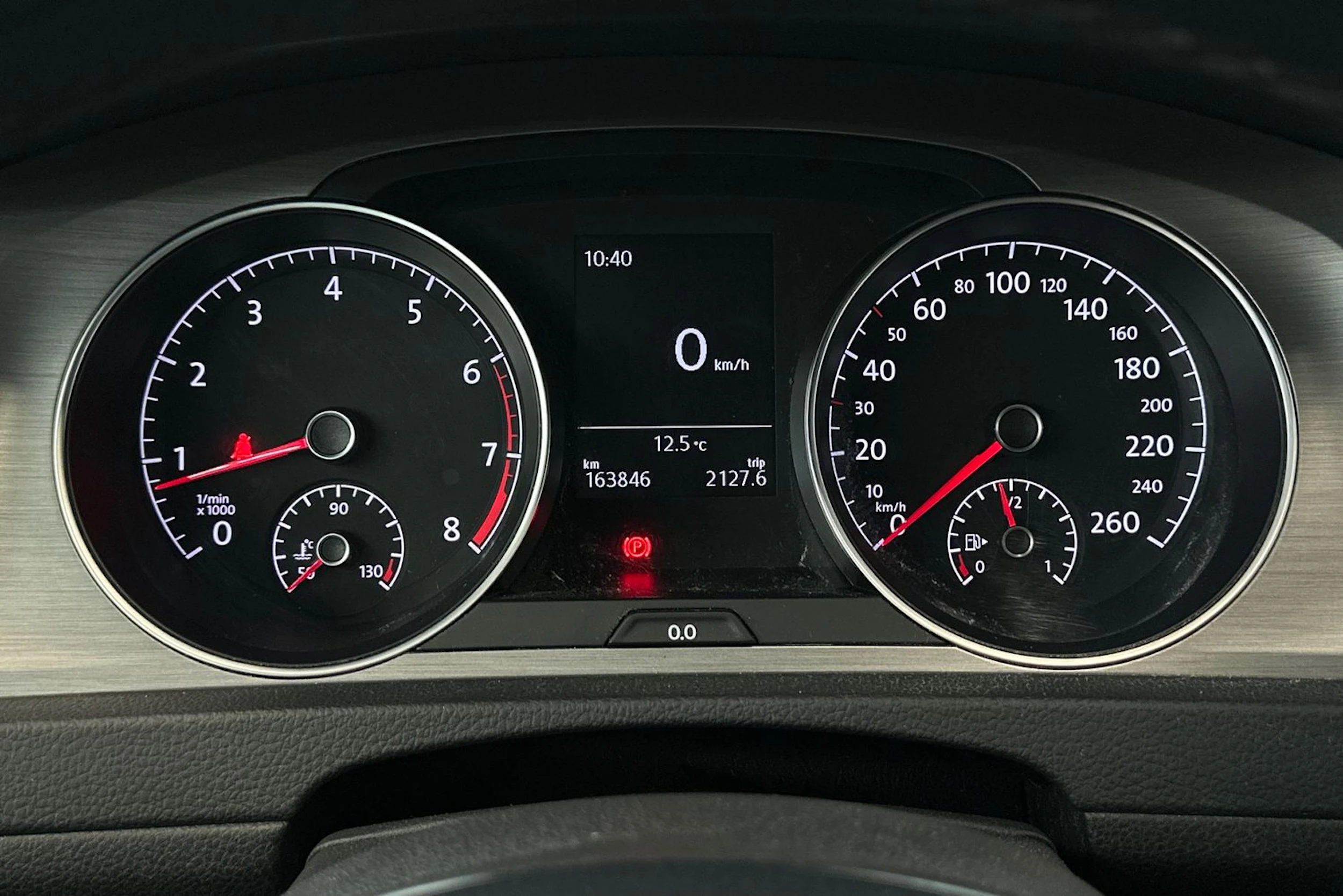 musta Volkswagen Golf 2016 kuva 20.