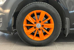 musta Volkswagen Golf 2016 kuva 27.