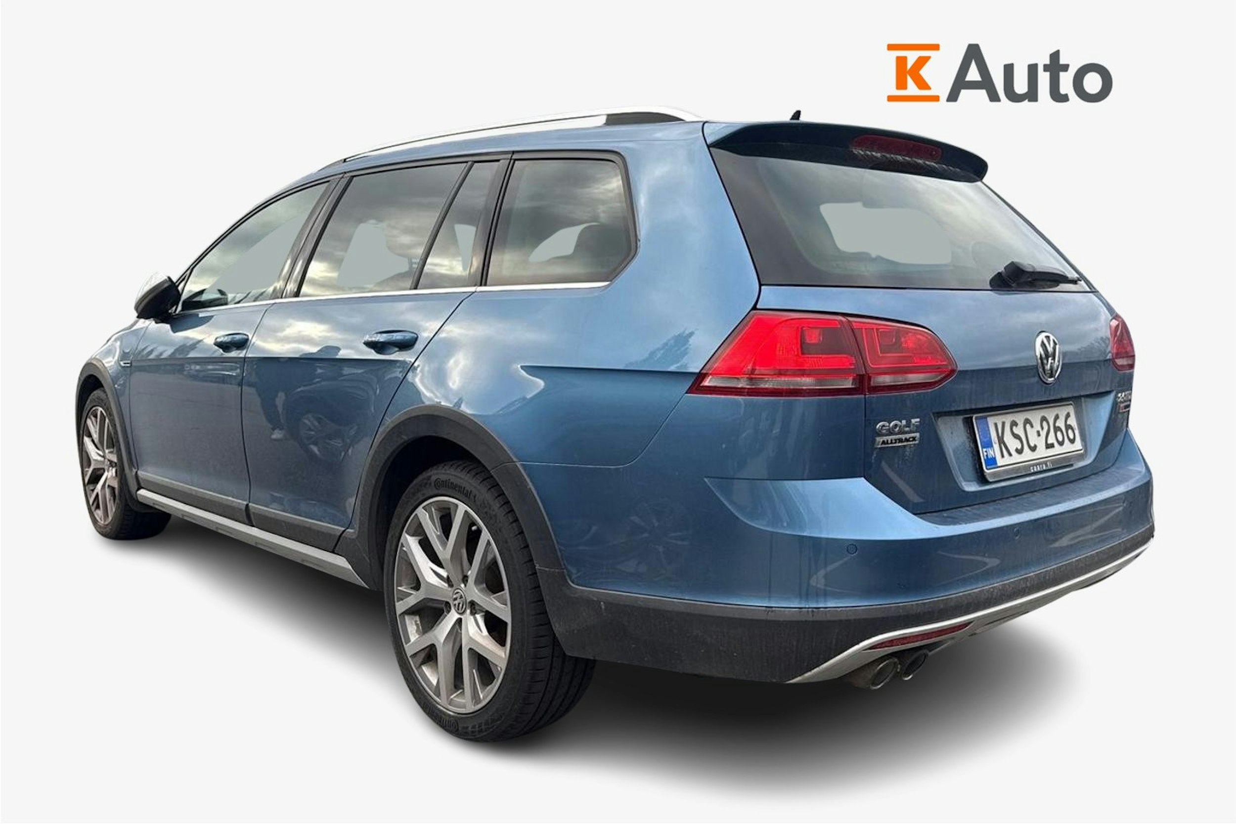 Sininen Volkswagen GOLF 2016 kuva 2.