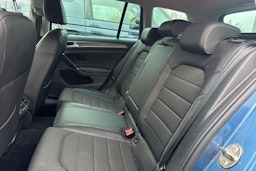 Sininen Volkswagen GOLF 2016 kuva 8.