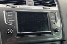 Sininen Volkswagen GOLF 2016 kuva 20.
