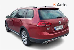 Punainen Volkswagen GOLF 2016 kuva 2.